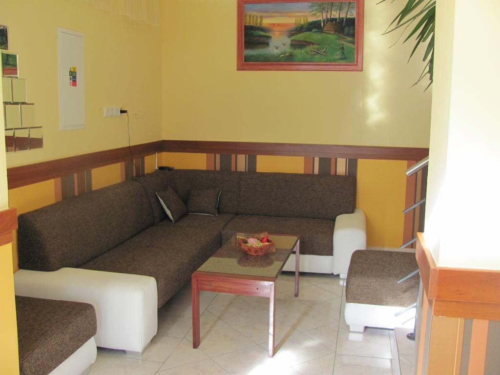 Pension Hostad Gabcikovo Exterior photo